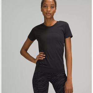Lululemon black swiftly shirt